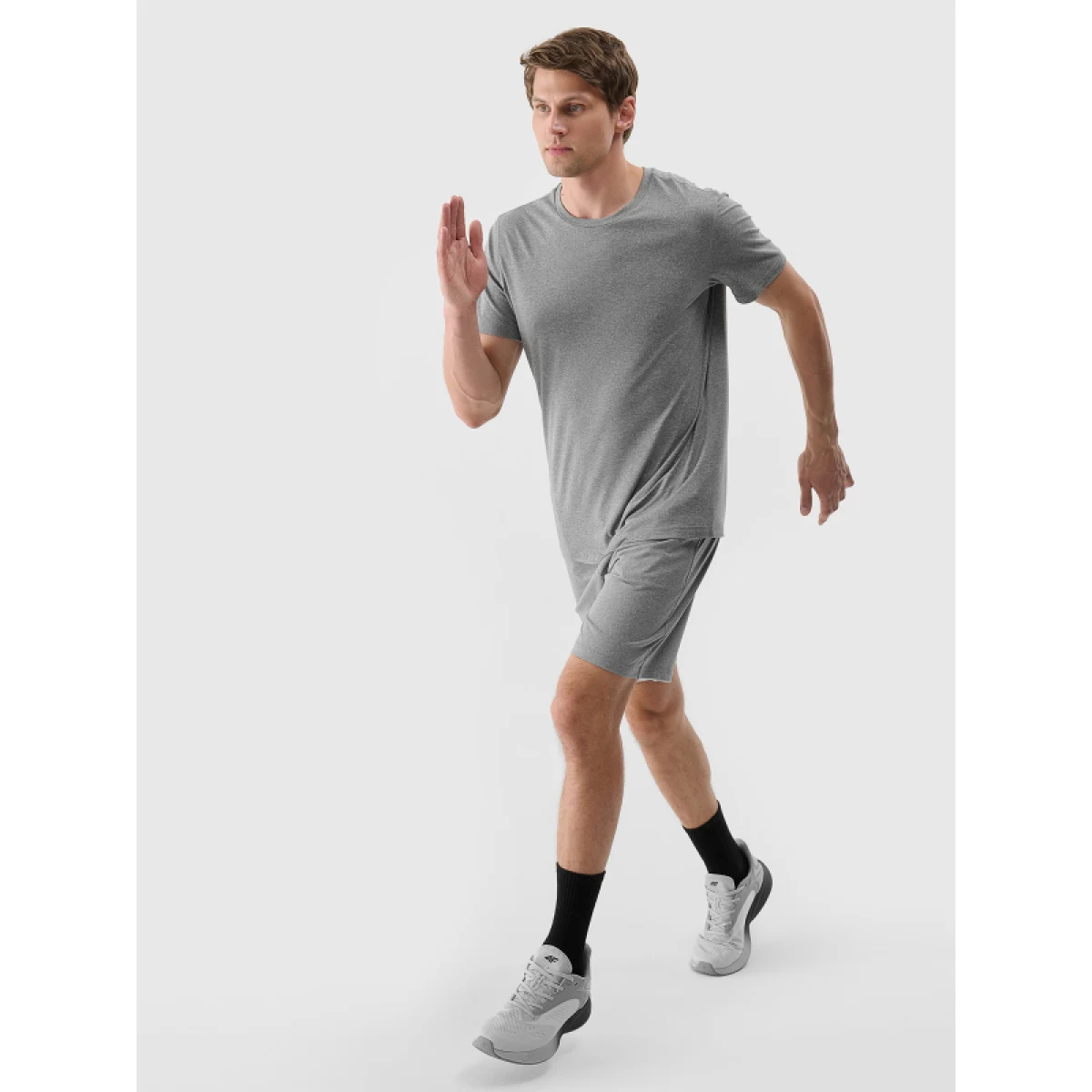Pánske tréningové tričko s krátkym rukávom 4F TSHIRT FNK M1344-25M-GREY MELANGE · záber 5