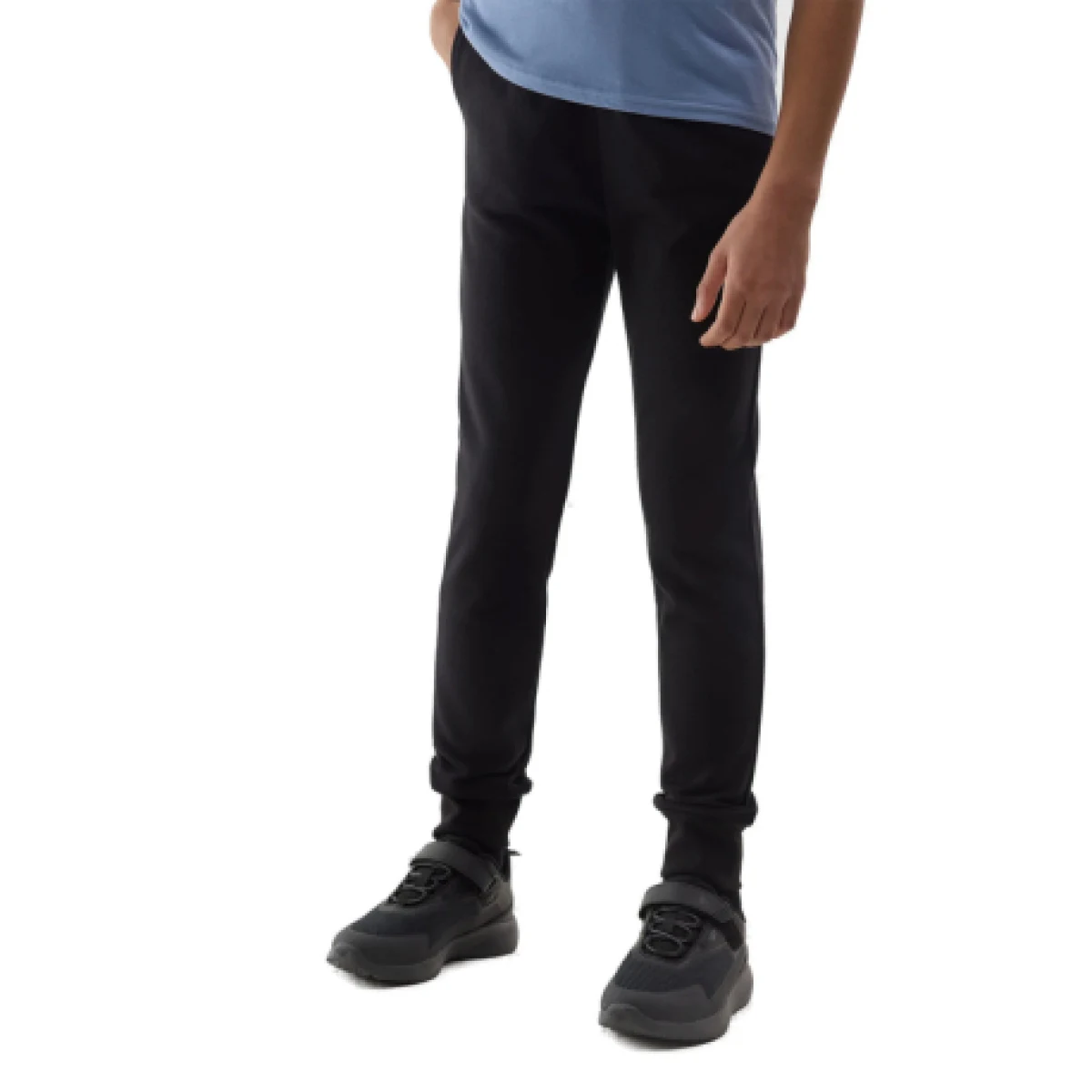 Dievčenské tepláky 4F JUNIOR TROUSERS-4FJWSS24TTROF587-20S-DEEP BLACK · záber 1