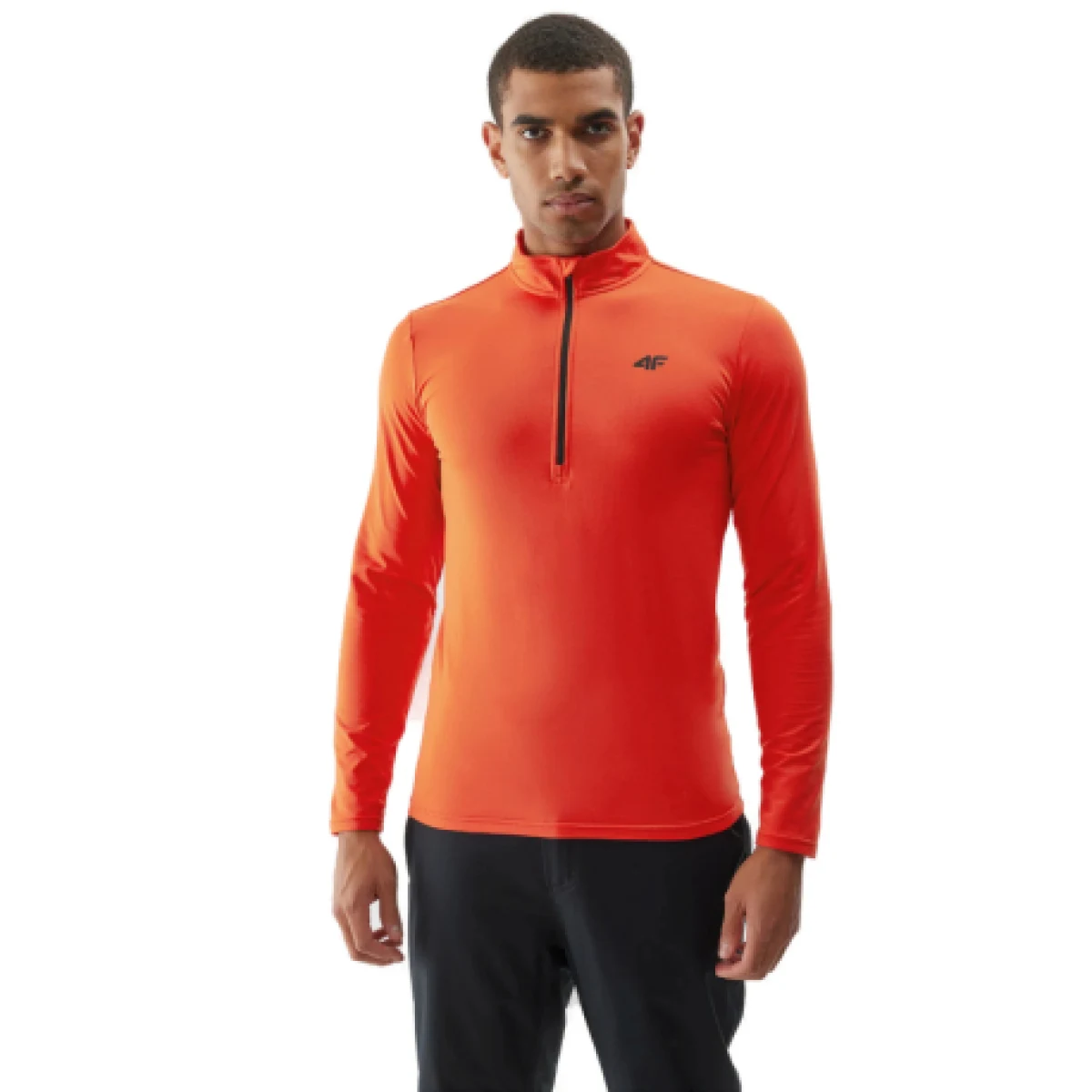 Pánska zateplená lyžiarska mikina s 1 2 zipsom 4F BRUSHED UNDERWEAR-AW23UBRUM035-62S-RED · záber 1