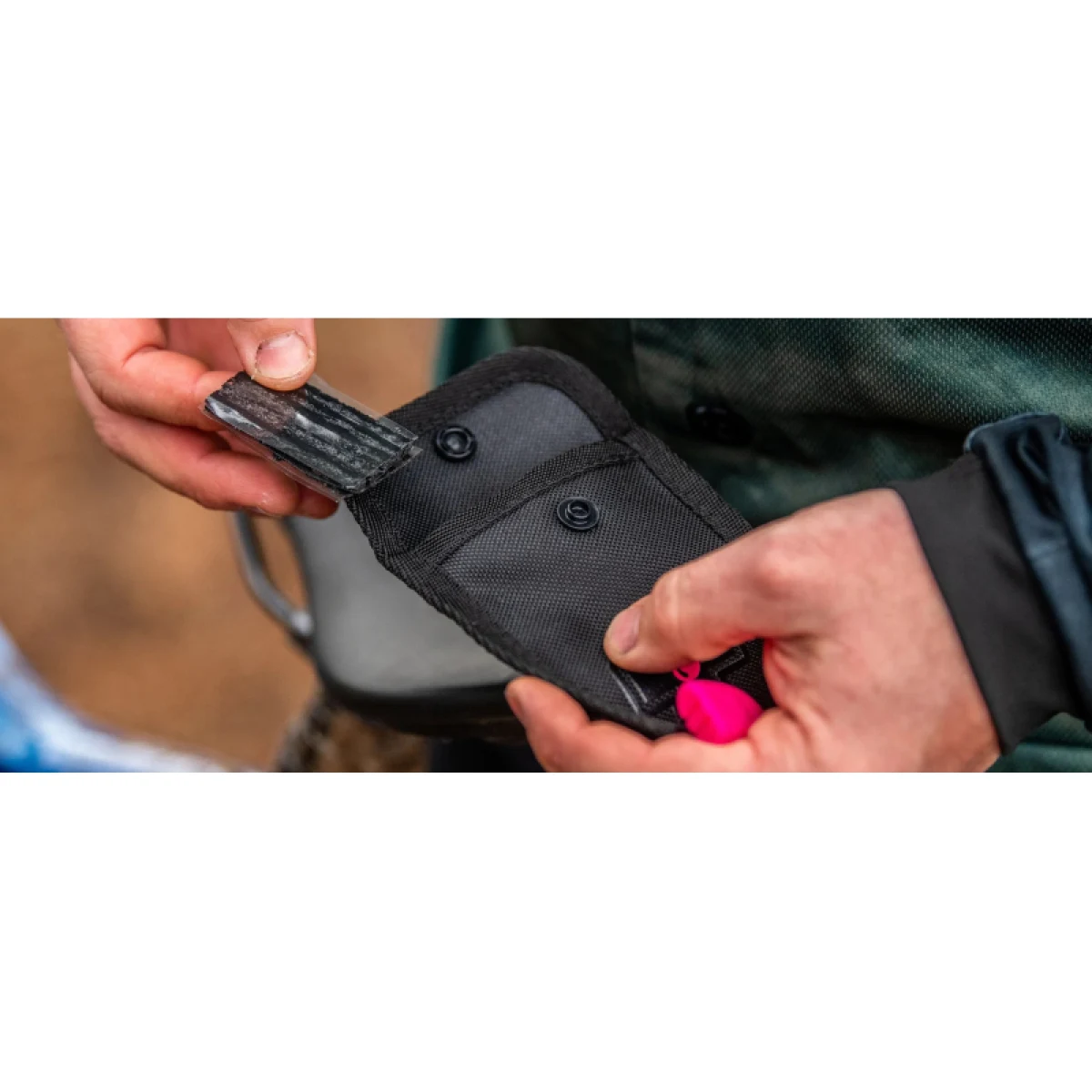 Set na údržbu bicykla MUC-OFF Puncture Plug Refill Pack · záber 2