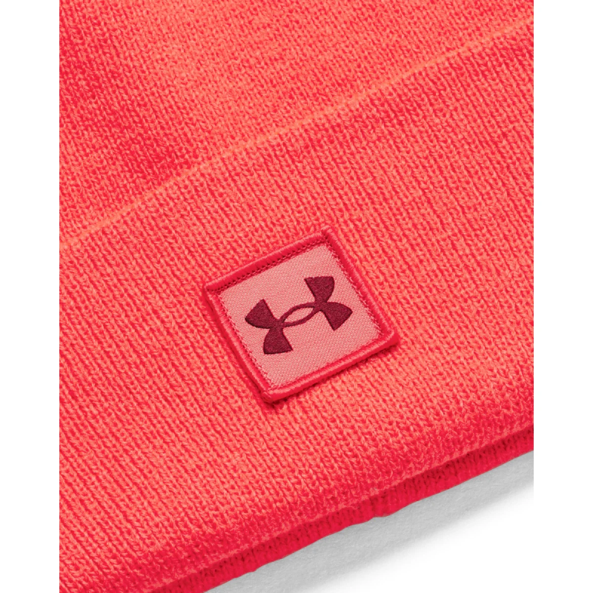 Pánska zimná čiapka UNDER ARMOUR UA Halftime Cuff-RED · záber 2