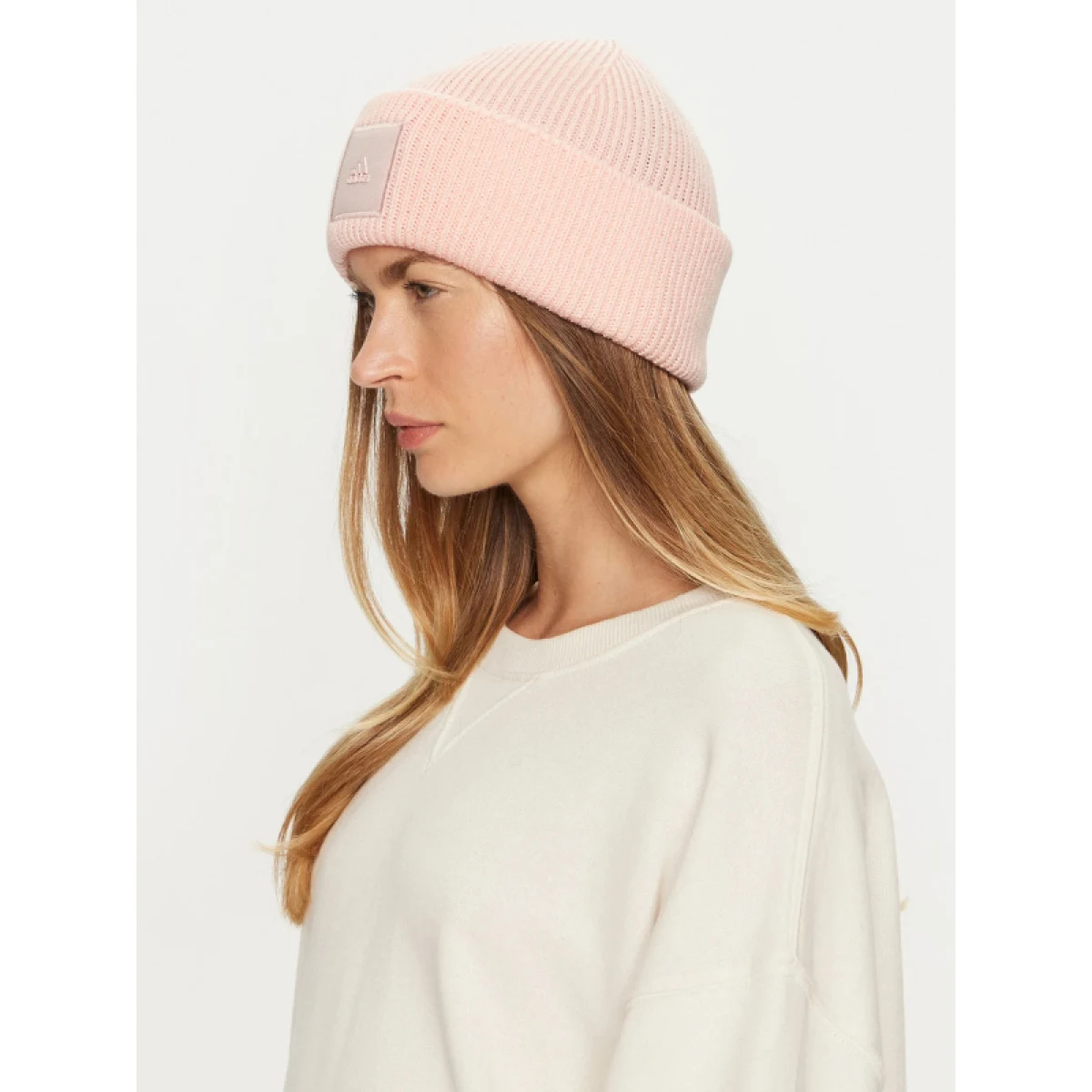 Dámska zimná čiapka ADIDAS WID CUFF BEANIE SANPIN · záber 5
