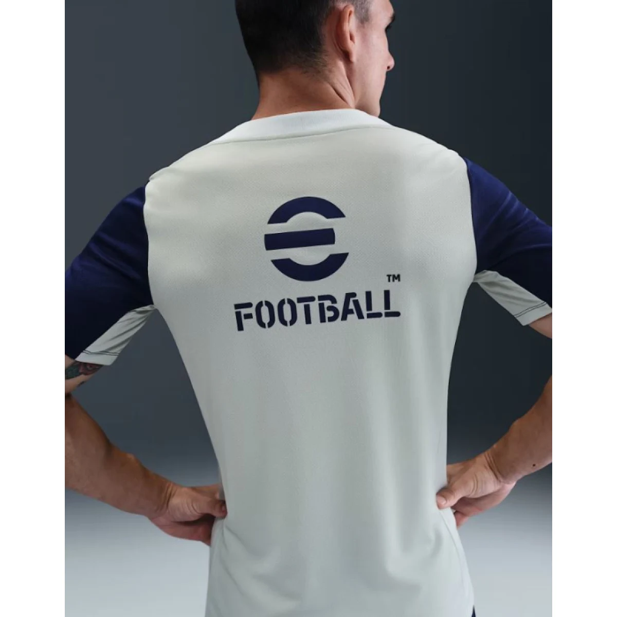 Pánske tréningové tričko s krátkym rukávom NIKE INTER MILANO NK DF STRK SS TOP-093-Grey · záber 3