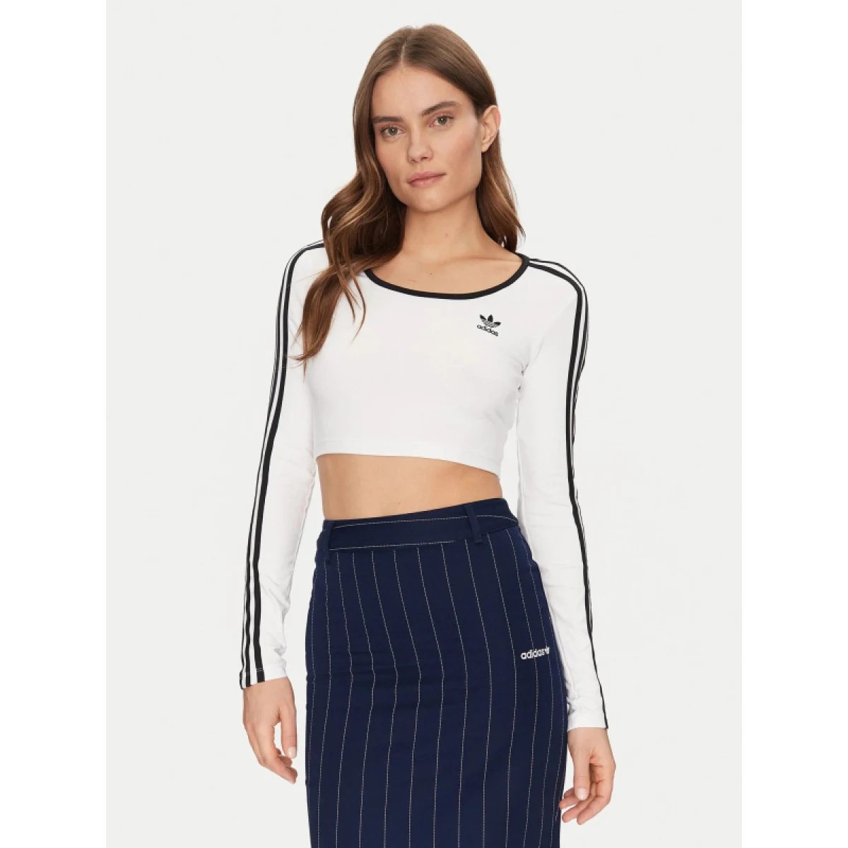 Dámske tričko s dlhým rukávom ADIDAS ORIGINALS 3S LS CROP-WHITE · záber 2