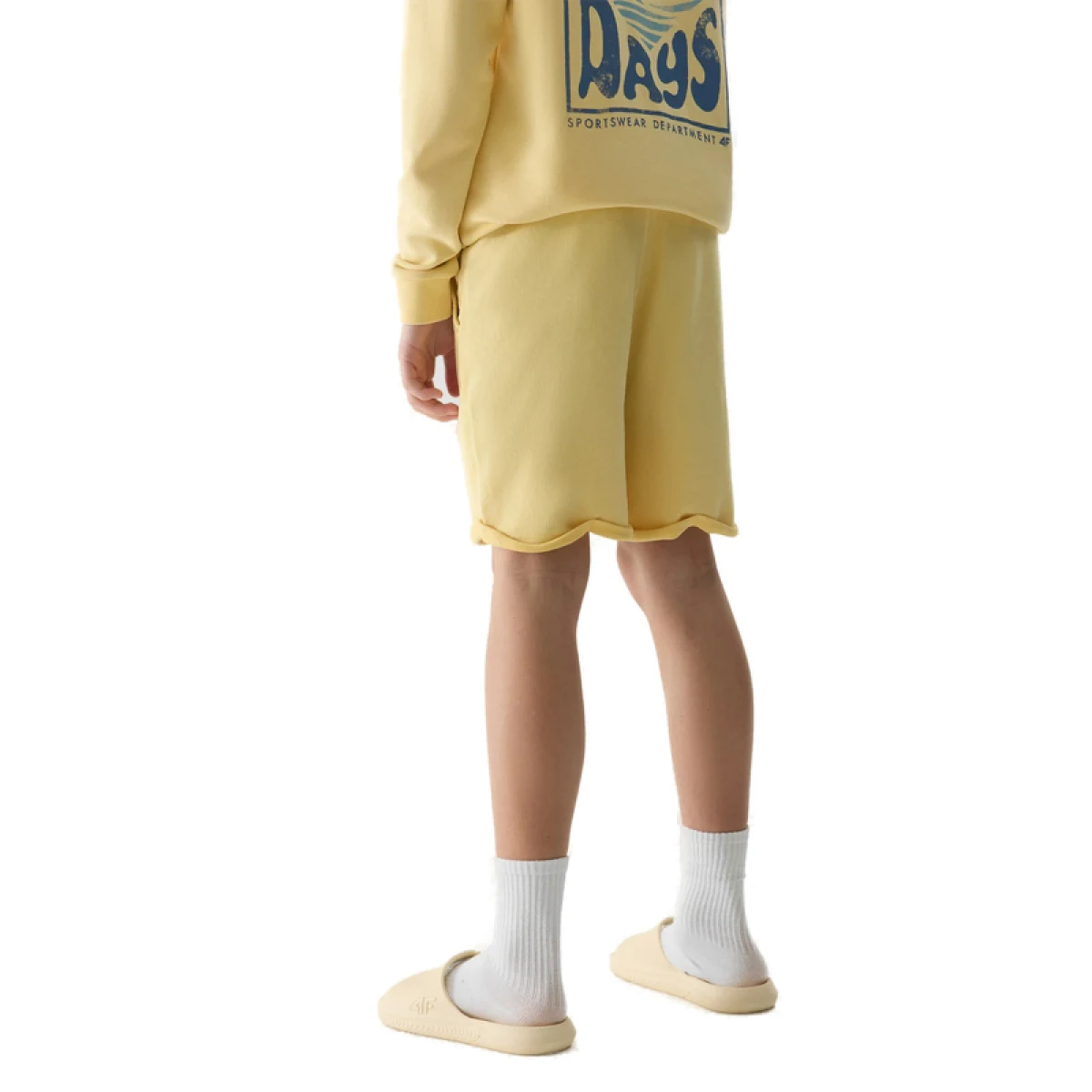 Chlapčenské teplákové kraťasy 4F JUNIOR SHORTS CAS-4FJWSS24TSHOM279-73S-LIGHT LEMON · záber 4