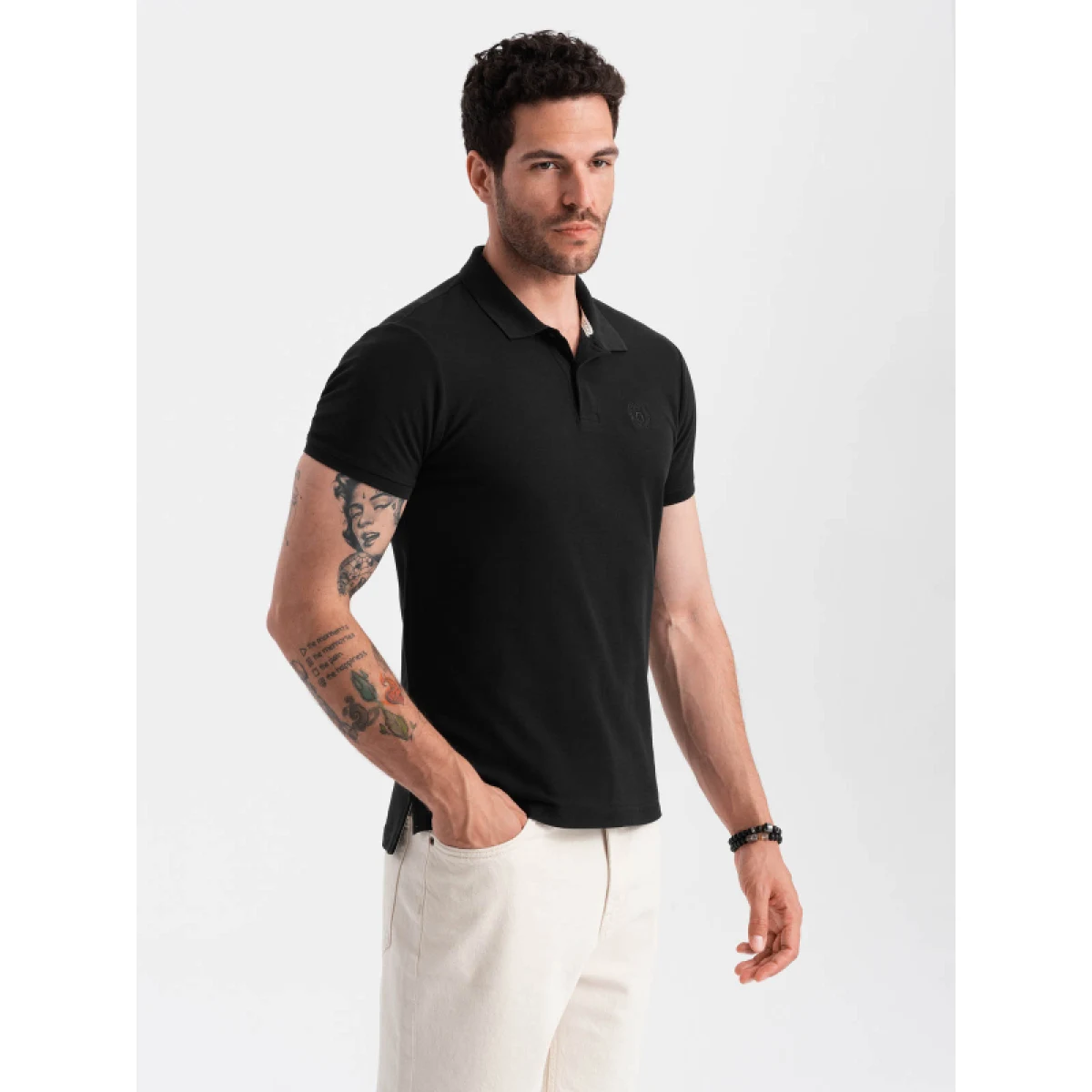 Pánske tričko s krátkym rukávom s v-výstrihom OMBRE T-shirt OM-POBS-0100 V-1 black · záber 2