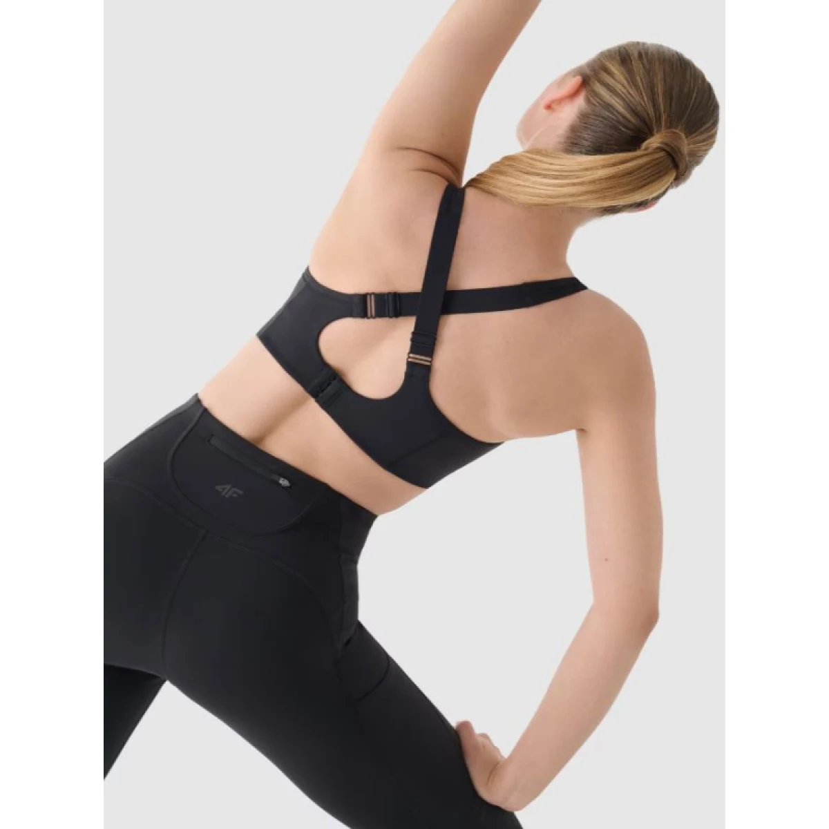 Kompresná podprsenka 4F SPORT BRA-WAW24USBAF137-22S-ANTHRACITE · záber 3
