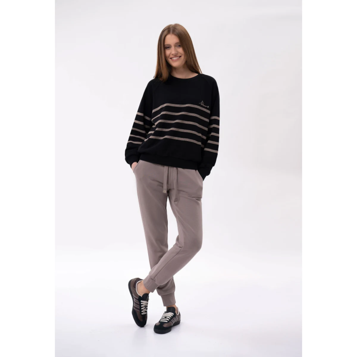 Dámska mikina VOLCANO MUSE-700-BLACK · záber 4