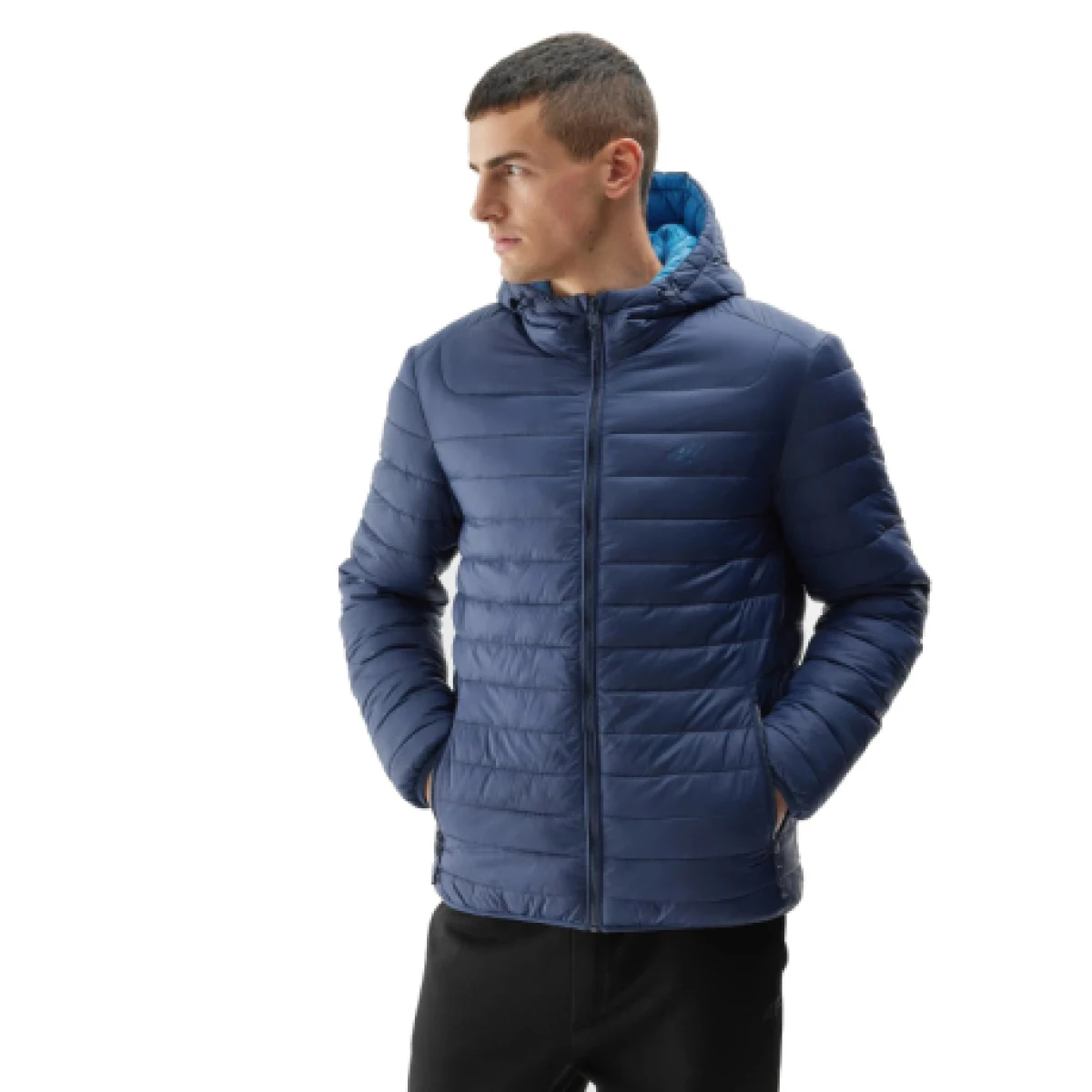Pánska turistická bunda 4F DOWN JACKET-AW23TDJAM242-31S-NAVY · záber 1
