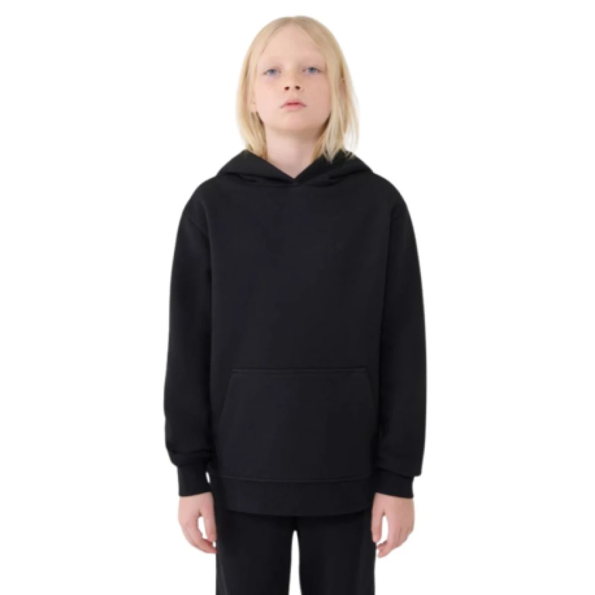 Chlapčenská mikina so zipsom 4F JUNIOR SWEATSHIRT-JWMM00TSWSM1860-20S-BLACK · záber 1
