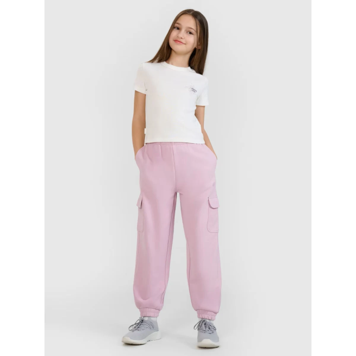 Dievčenské tepláky 4F JUNIOR TROUSERS CAS F1135-52S-LIGHT VIOLET · záber 3
