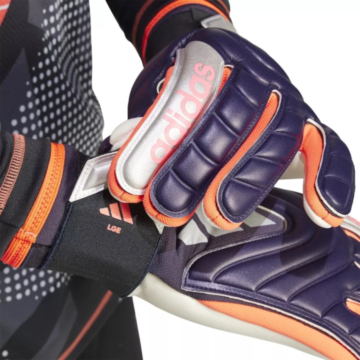 Pánske futbalové brankárske rukavice ADIDAS COPA LEAGUE-IX3831-Purple · záber 4