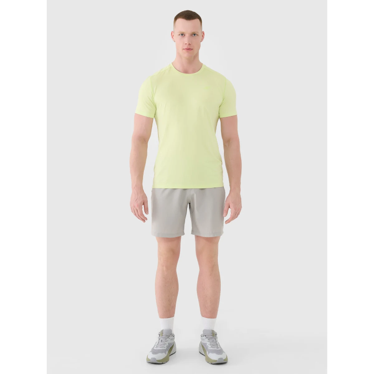 Pánske tréningové kraťasy 4F SHORTS FNK M0912-44S-OLIVE · záber 3