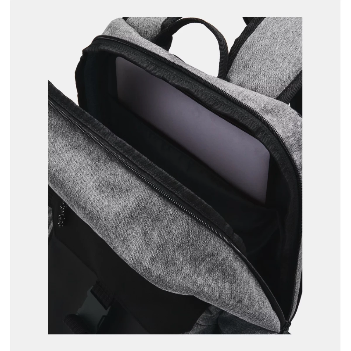 Batoh UNDER ARMOUR UA Triumph Campus BP-GRY 025 · záber 3