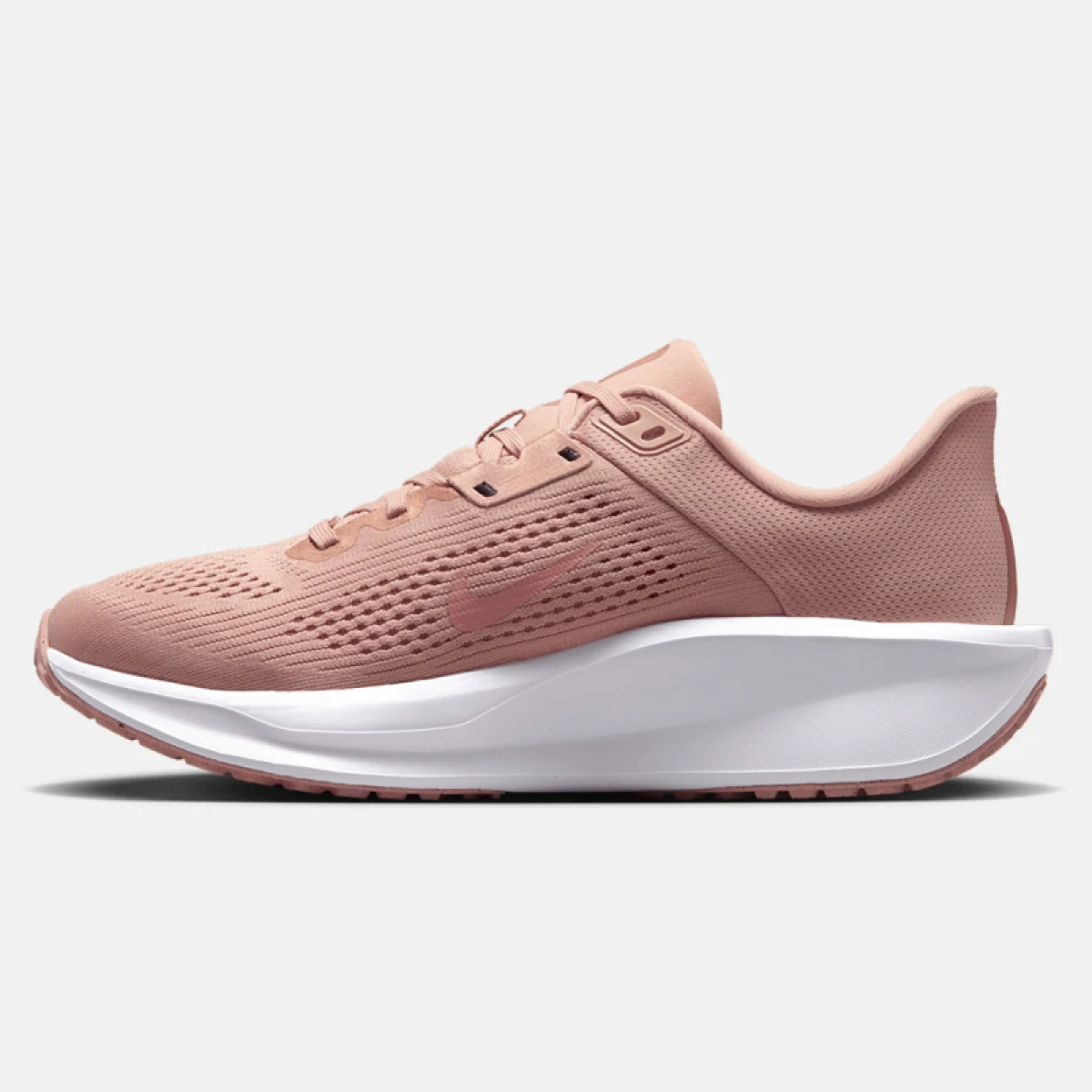 Dámska športová obuv (tréningová) NIKE Quest 6 W red bronze red stardust white · záber 3