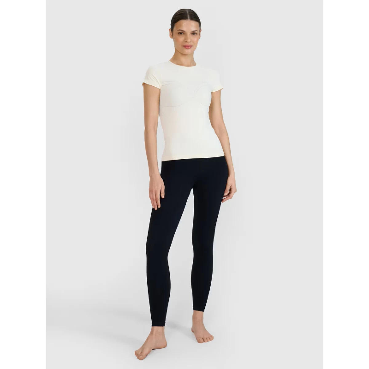 Dámske tréningové tričko s krátkym rukávom 4F TSHIRT FNK F1270-11S-OFF WHITE · záber 4