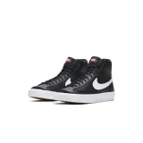 Juniorská vychádzková obuv NIKE Blazer Mid 77 black white team orange · záber 3