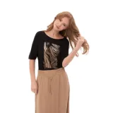 Dámske tričko s krátkym rukávom VOLCANO FEST-700-BLACK · záber 1
