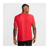 Pánske tréningové tričko s krátkym rukávom NIKE SWIM ESSENTIAL UNIVERSITY RED-UNIVERSITY RED · záber 3