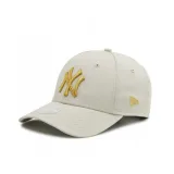 Dámska šiltovka NEW ERA 940W Metallic logo 9forty NEYYAN-STNMTG · záber 1