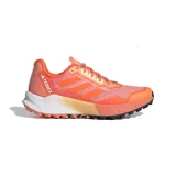 Dámska bežecká trailová obuv ADIDAS Terrex Agravic Flow 2.0 coral fusion impact orange white · záber 1