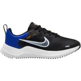 Chlapčenská športová obuv (tréningová) NIKE Downshifter 12 black racer blue laser orange white · záber 1