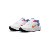 Chlapčenská športová obuv (tréningová) NIKE Revolution 7 GS white team orange astranomy blue · záber 3