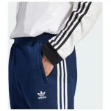 Pánske tepláky ADIDAS ORIGINALS 3-STRIPES PANT-NINDIG · záber 4