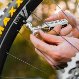 CO2 pumpa na bicykel (inflátor) LEZYNE CONTROL DRIVE CO2 WITH 25G CARTRIDGE · záber 4