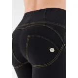 Dámske jeggings nohavice FREDDY WR.UP® skinny high waist push up jeggings in organic fabric-Black · záber 4