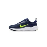 Chlapčenská športová obuv (tréningová) NIKE Revolution 7 K midnight navy volt tint white · záber 4