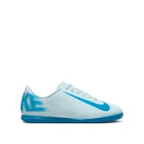 Chlapčenské futbalové kopačky halové NIKE Mercurial Vapor 16 Club Jr IC glacier blue black · záber 1