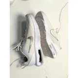 Dámska rekreačná obuv NIKE Air Max INTRLK W white white metallic silver · záber 3