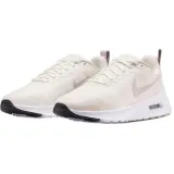 Dámska rekreačná obuv NIKE Air Max Nuaxis sail platinum violet phantom comet red · záber 4