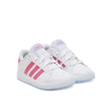 Dievčenská rekreačná obuv ADIDAS Grand Court 2.0 Jr cloud white pulse magenta glow blue · záber 2