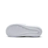Dámske šlapky (plážová obuv) NIKE Victori One Ws white black · záber 5