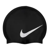 Plavecká čiapka NIKE SWIM BIG SWOOSH BLACK-BLACK · záber 1