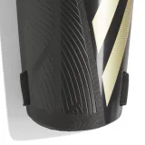 Futbalový chránič ADIDAS TIRO SG TRN BLACK GOLDMT WHITE · záber 3