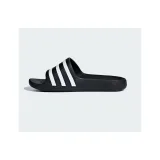 Juniorské šlapky (plážová obuv) ADIDAS Adilette Aqua Jr core black cloud white core black · záber 3