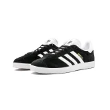 Pánska vychádzková obuv ADIDAS ORIGINALS Gazelle M core black white gold met · záber 3