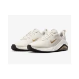 Dámska športová obuv (tréningová) NIKE Bella 7 W phantom metallic gold black sail · záber 3