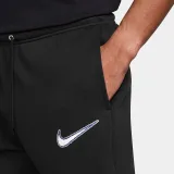 Pánske tepláky NIKE M NK CLUB BB JGGR NEO VARSITY BLACK BLACK BLACK · záber 4