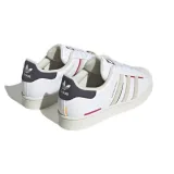 Dámska rekreačná obuv ADIDAS ORIGINALS Superstar cloud white aluminium shadow navy · záber 5