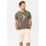 Pánske tričko s krátkym rukávom VOLCANO LIQUID-302-KHAKI · záber 2