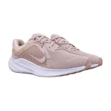 Dámska bežecká obuv NIKE Quest 5 barely rose pink oxford white rose whisper · záber 4