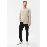 Pánska košeľa s dlhým rukávom VOLCANO LANGE 102-BEIGE · záber 3