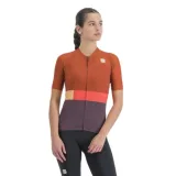 Dámsky cyklistický dres s krátkym rukávom SPORTFUL Snap w jrs, huckleberry cayenna red · záber 1