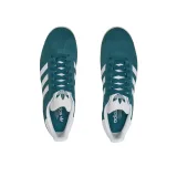 Pánska vychádzková obuv ADIDAS ORIGINALS Gazelle mystery green cloud white gold metalic · záber 3