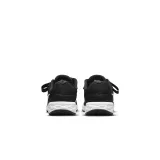 Detská športová obuv (tréningová) NIKE Revolution 6 FlyEase black dark smoke grey white · záber 5