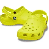 Chlapčenské kroksy (rekreačná obuv) CROCS Classic Clog K acidity · záber 5